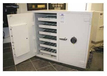 Cennox B3641WD2-FK1 Double Door Pharmacy Safe - Safe and Vault
