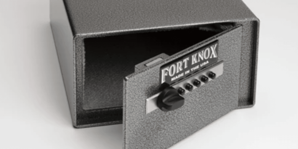 Featured Safe: Fort Knox PB4 Personal Pistol Safe