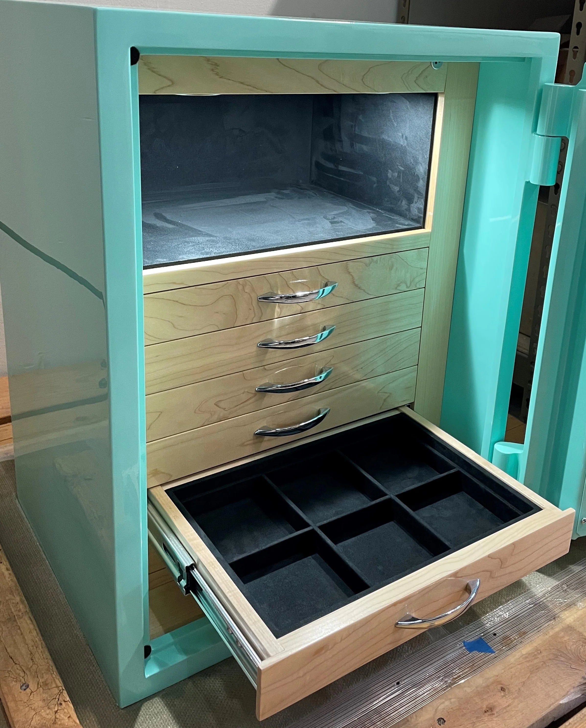 Premium Quality Luxury Safes