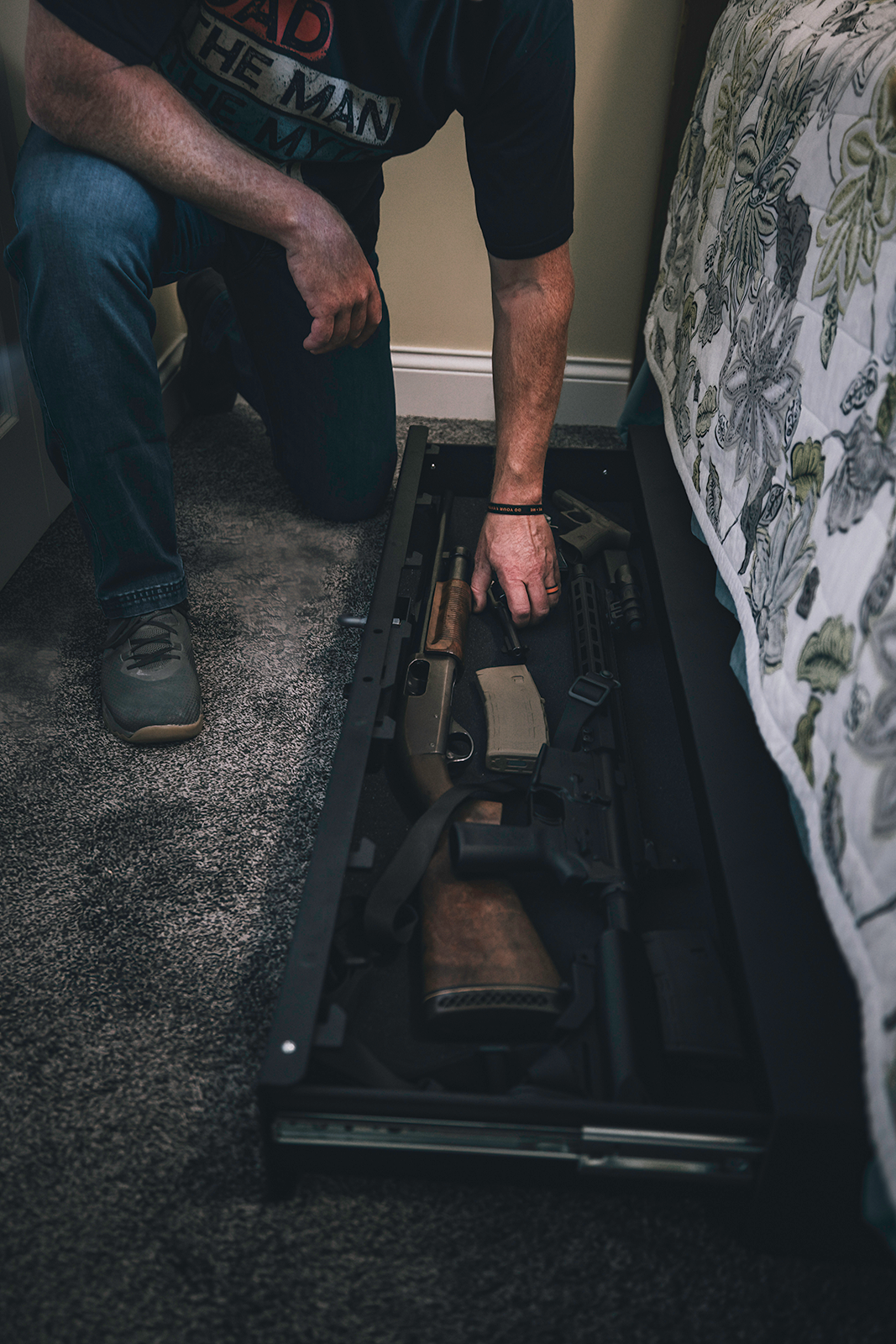Steelhead Undercover 48X Under Bed Mechanical Safe Open with Rifles