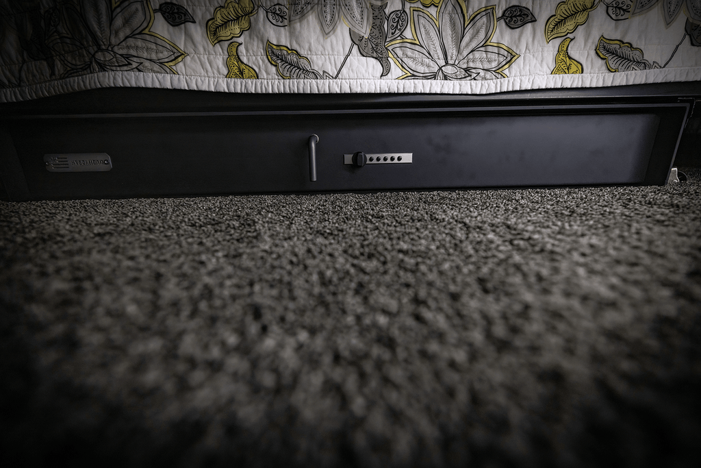 [未開封] UNDERCOVER UNDERMAN RAH No.548 Steelhead Undercover 48X Under Bed Mechanical Safe – USA Made