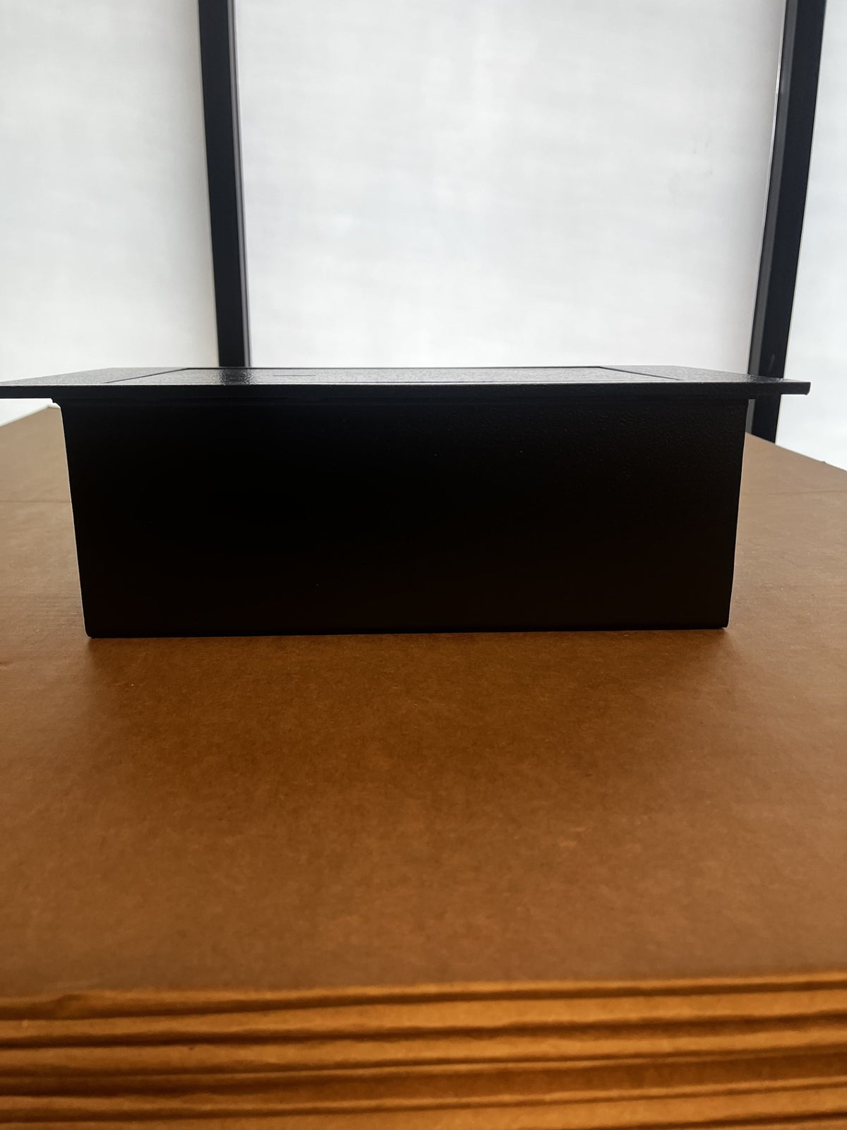 View of the front body of the safe. 