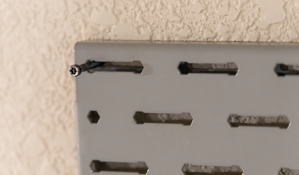 Lockdown SecureWall Firearm Display Standard Panel Screw 2