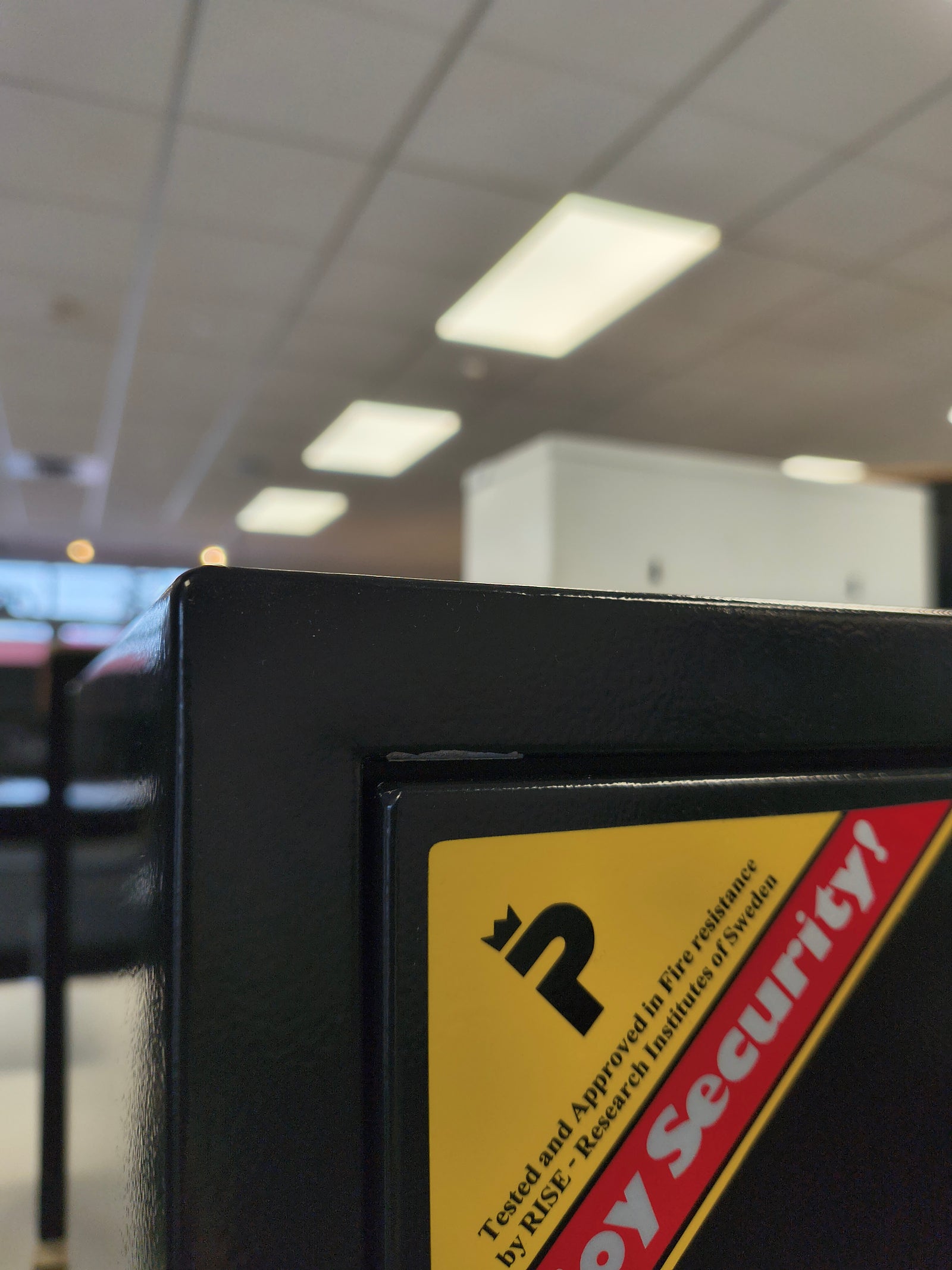 Blemished Phoenix 1221B front. 