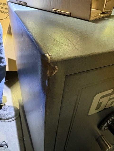 Gardall 1812-2 Burglar & Two Hour Fire Safe Gardall Gray with Dial Combo Lock - Blemished Damaged Corner