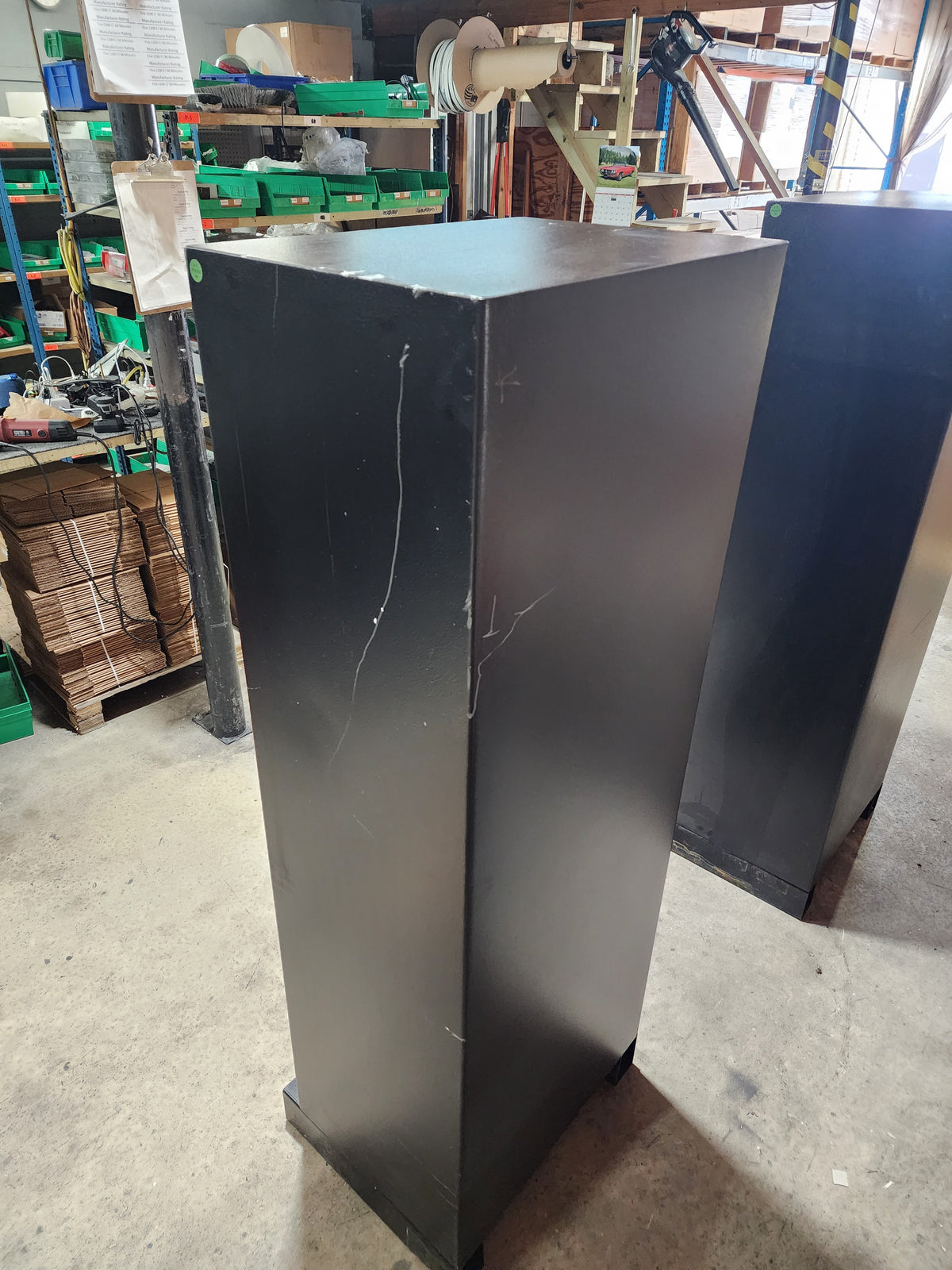 Hayman BH-5922 Black Hills Gun Safe Blemished Back View
