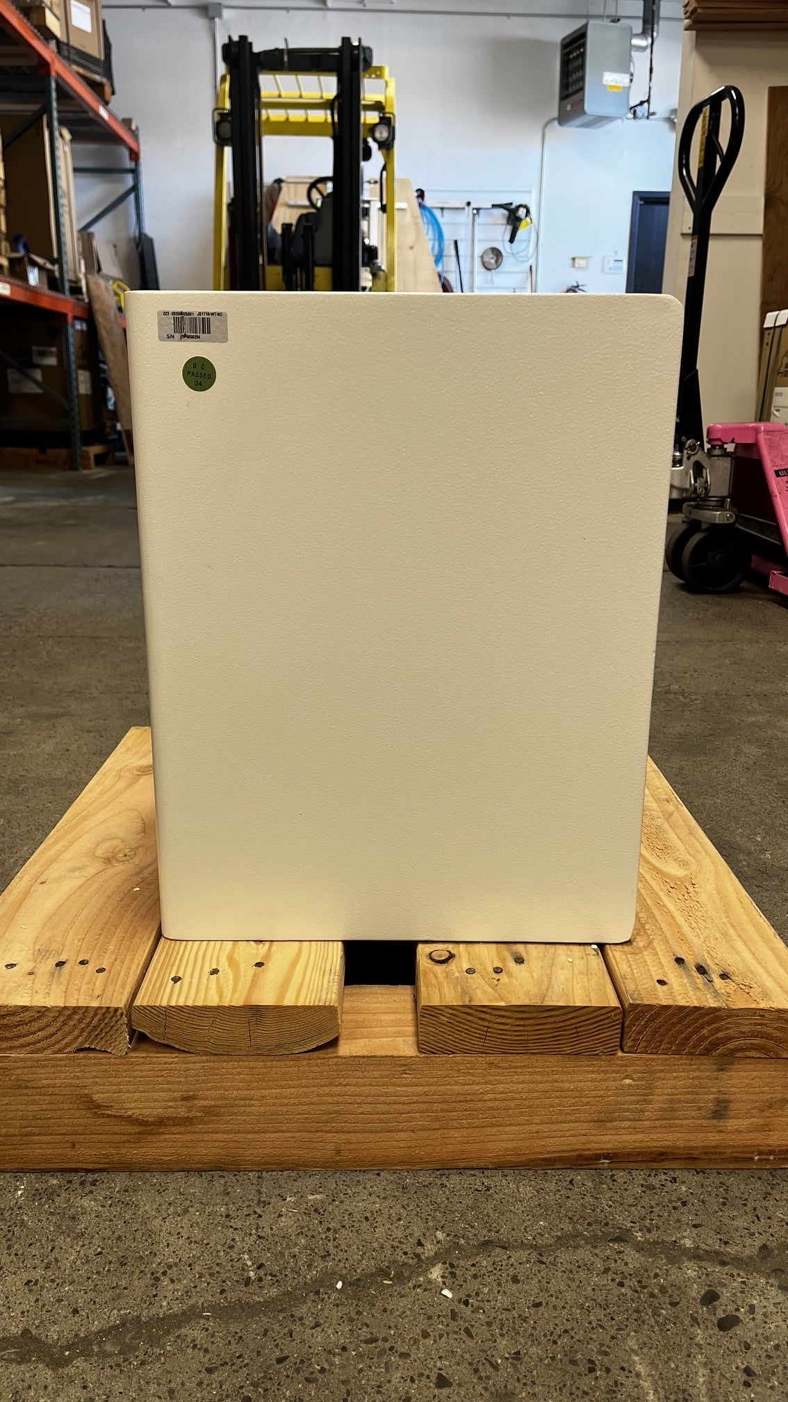 Front view of the safe, it comes with a digital lock. 