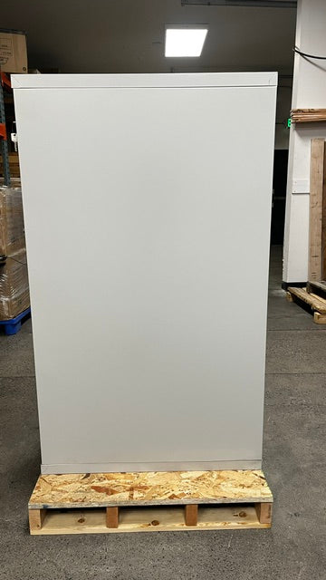 View of the right side of the safe. 