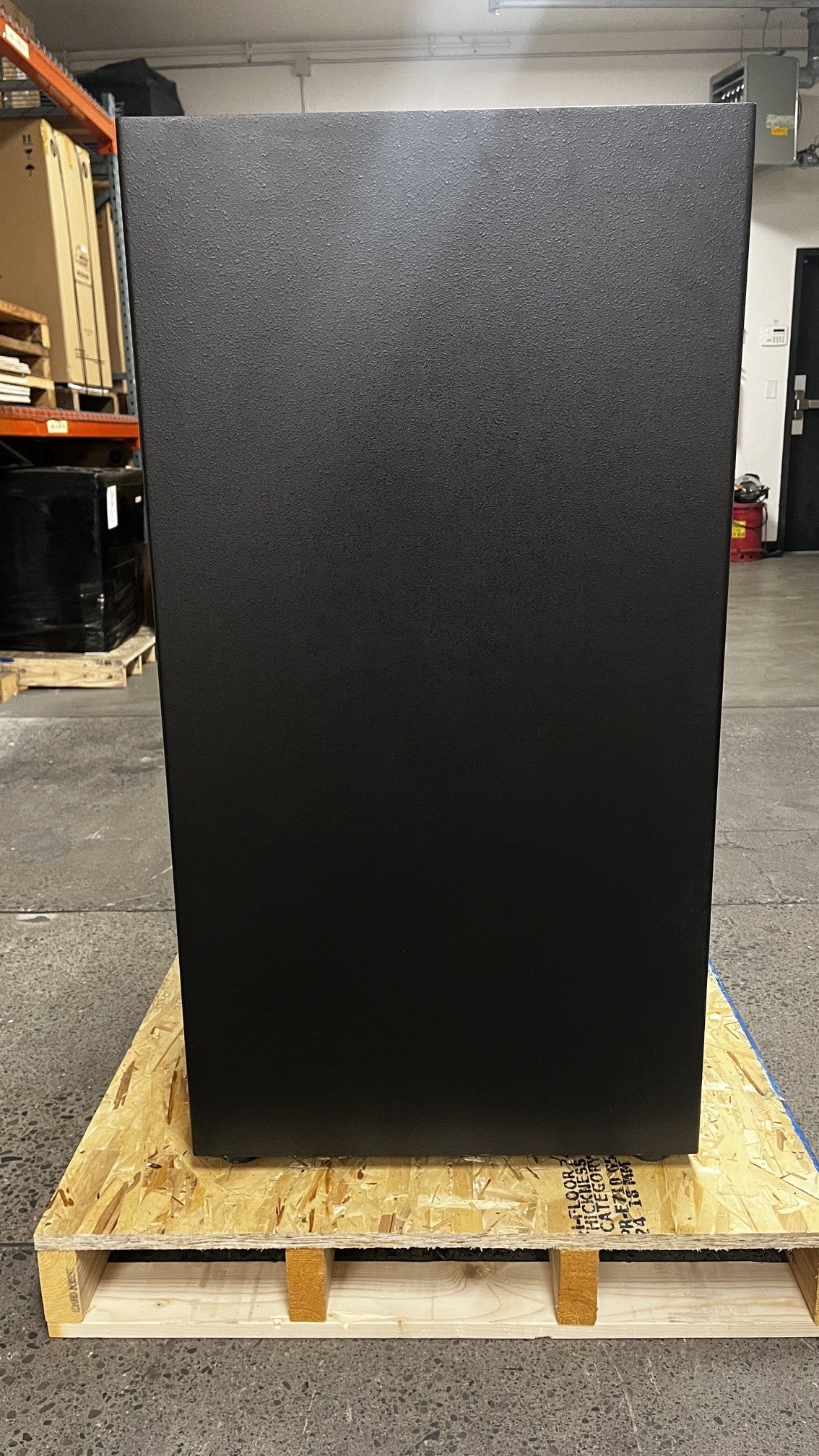 View of the back side of the safe. 