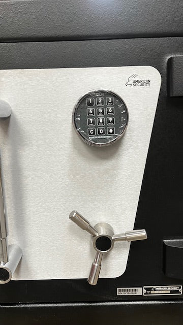 Close-up view of the ESL10 digital lock that comes with the safe. 
