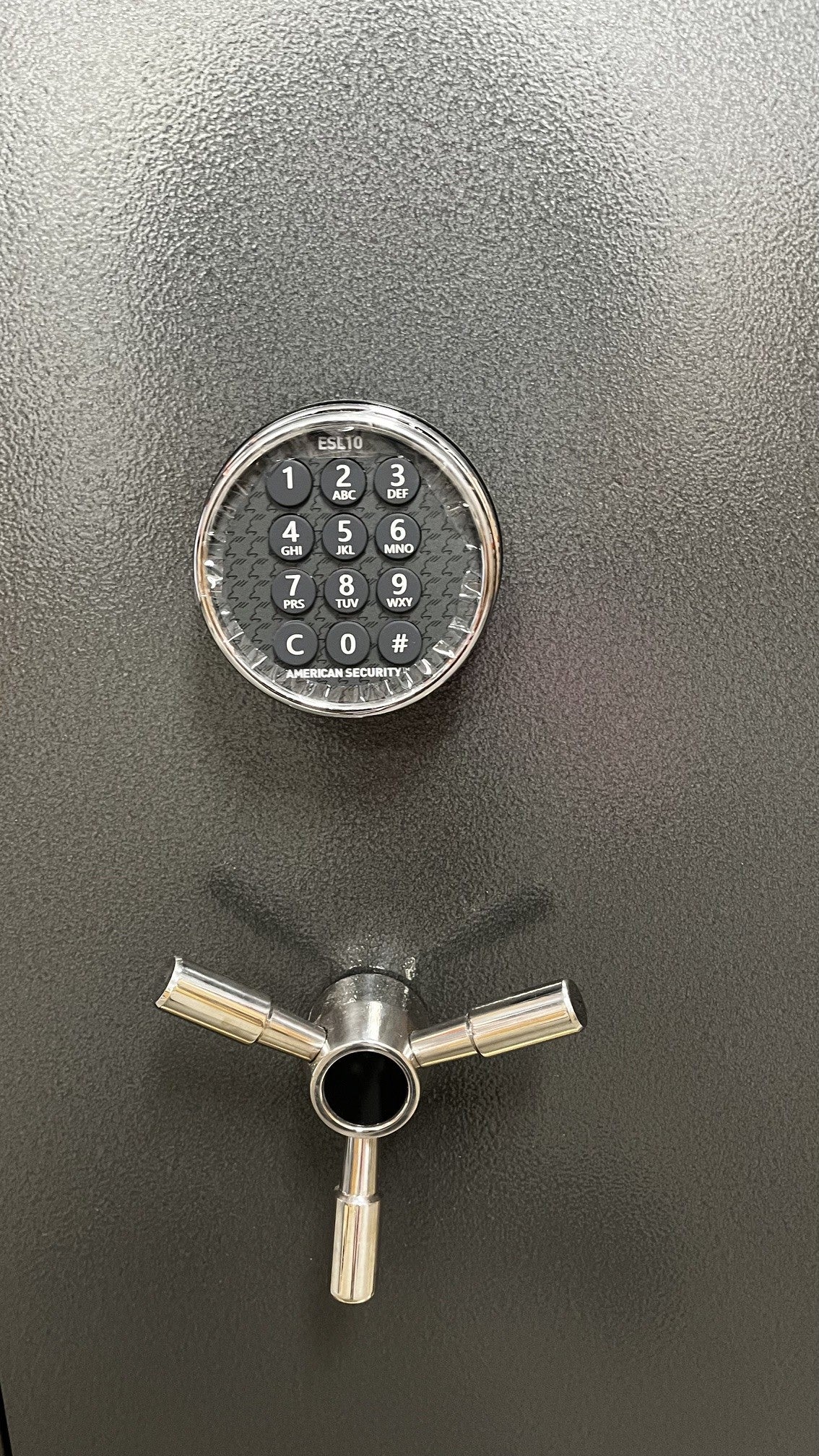 View of the digital lock, it is an ESL10XL Backlit. 