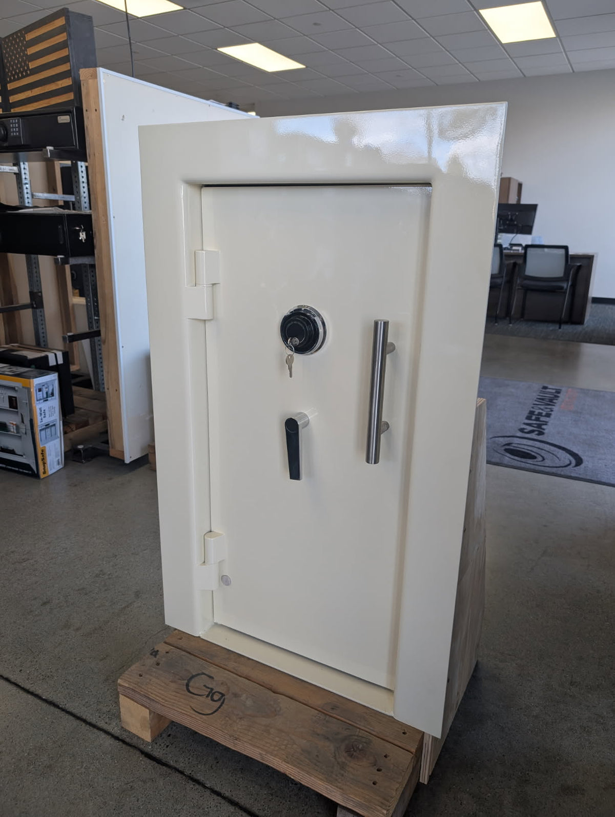 front right view of the Sun Welding Crawl Space vault door.