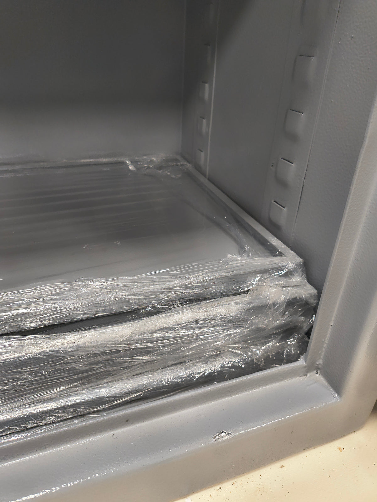 Blemished 2101-17 blemishes to interior. 