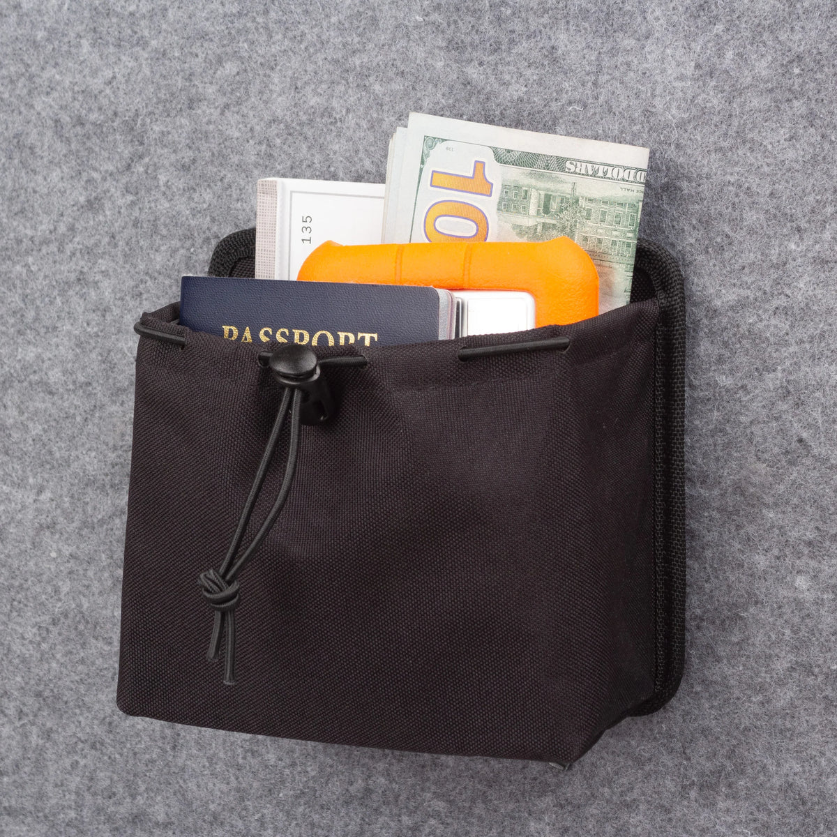 Tracker PG563 General Pocket with General Items 2