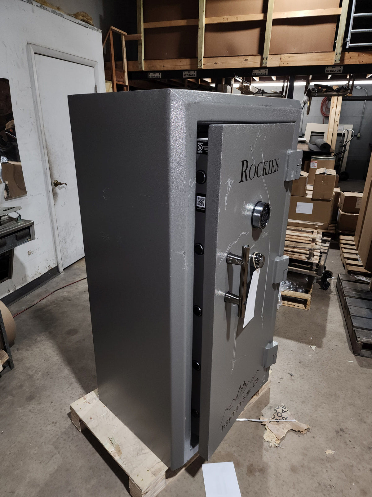 Hayman RK-5930 Rockies Gun Safe Blemished Side View