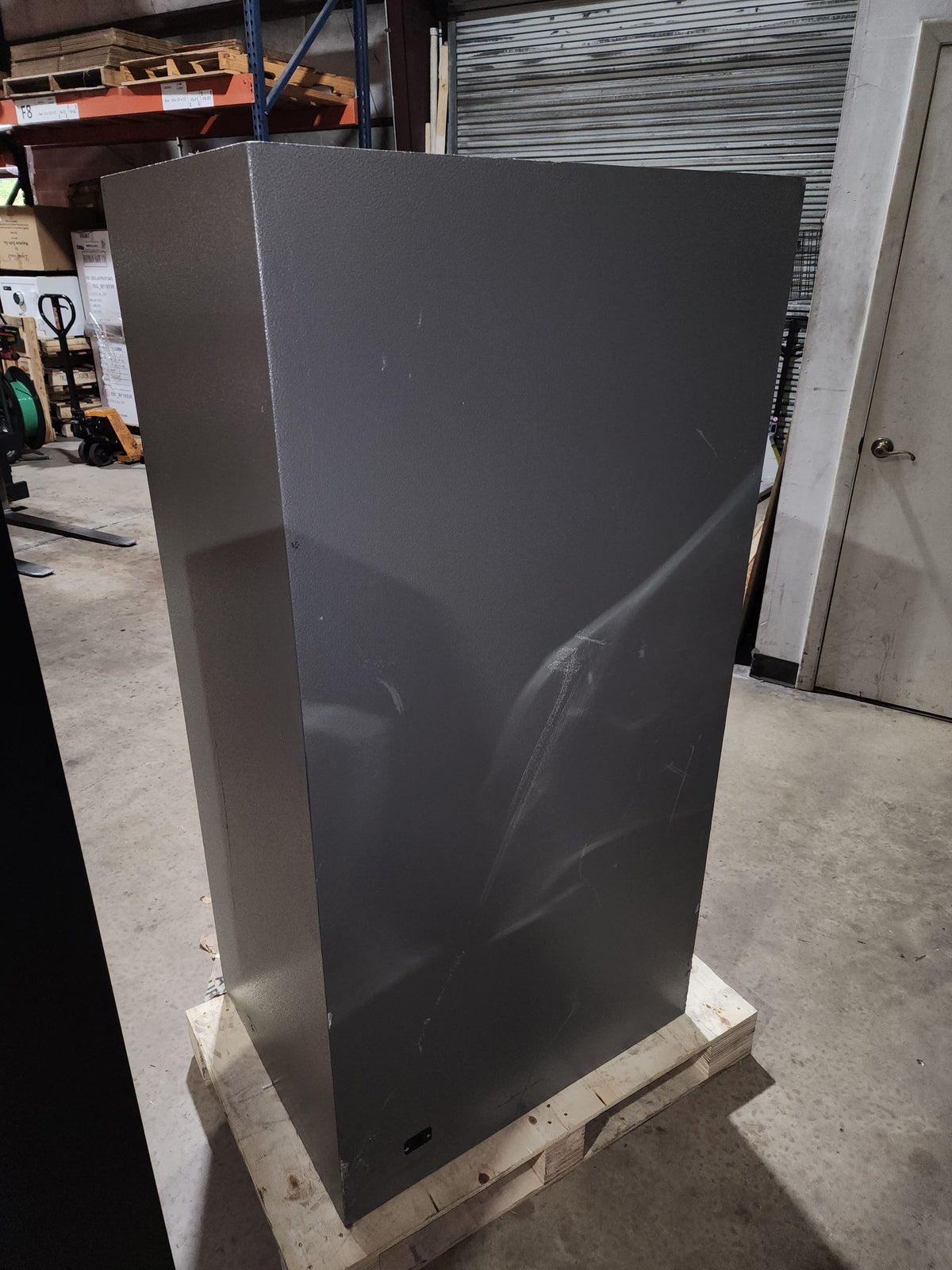 Hayman RK-5930 Rockies Gun Safe Blemished Back