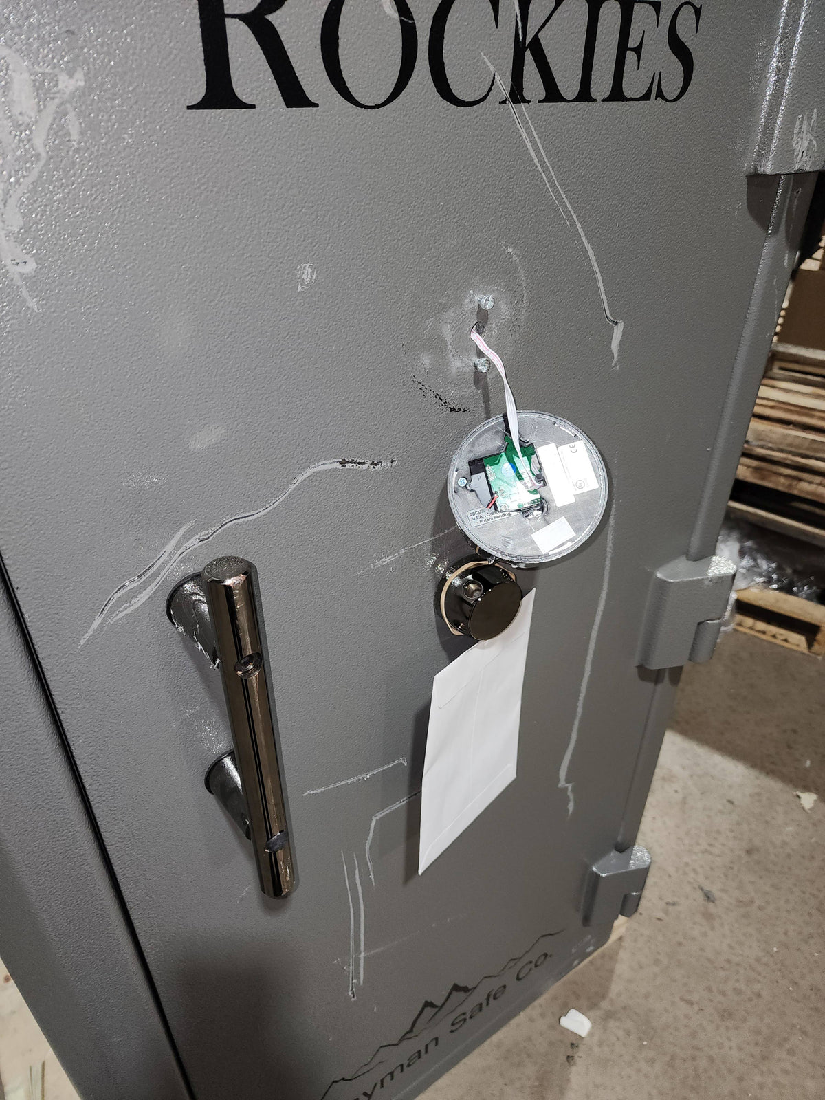 Hayman RK-5930 Rockies Gun Safe Blemished Front