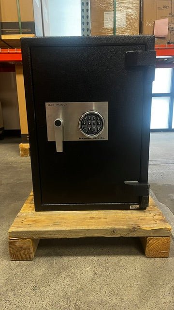 Front view of the safe, comes with a digital lock. 