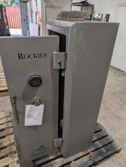 Hayman RK-5922 Rockies Gun Safe Blemished Door Open 2