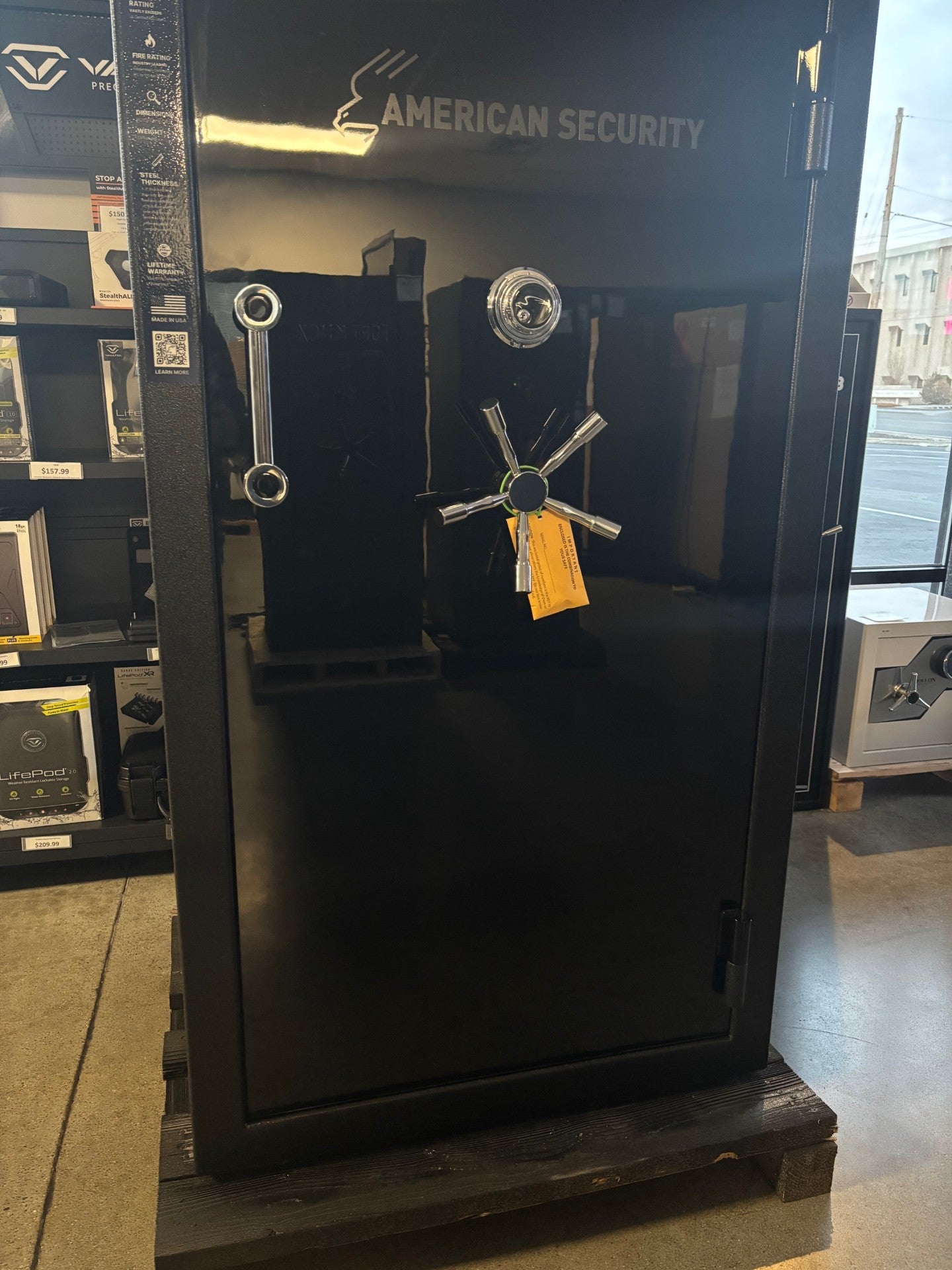 AMSEC BFX6636 Two Tone Black Gloss Door Textured Black Body Open Box