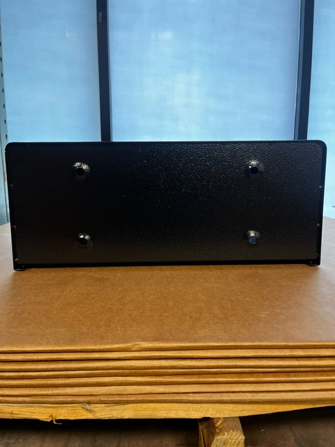 View of the back of the safe. 
